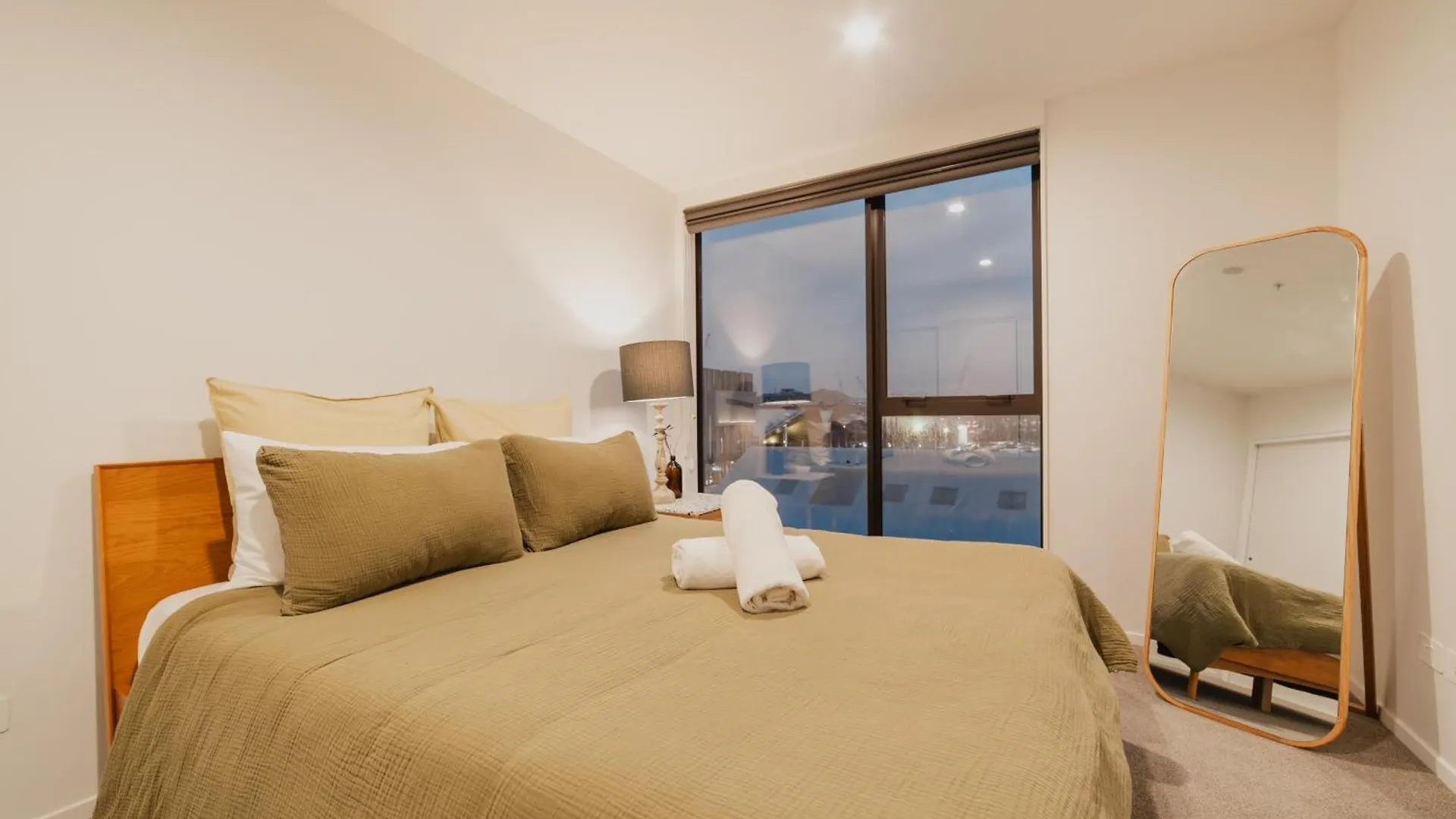Tuam Street Enclave - 1 Bedroom Apt Christchurch 0*,
